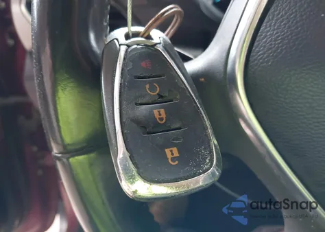 2018 Chevrolet Traverse 1Lt из США, поврежденный, VIN 1GNEVGKW2JJ235732